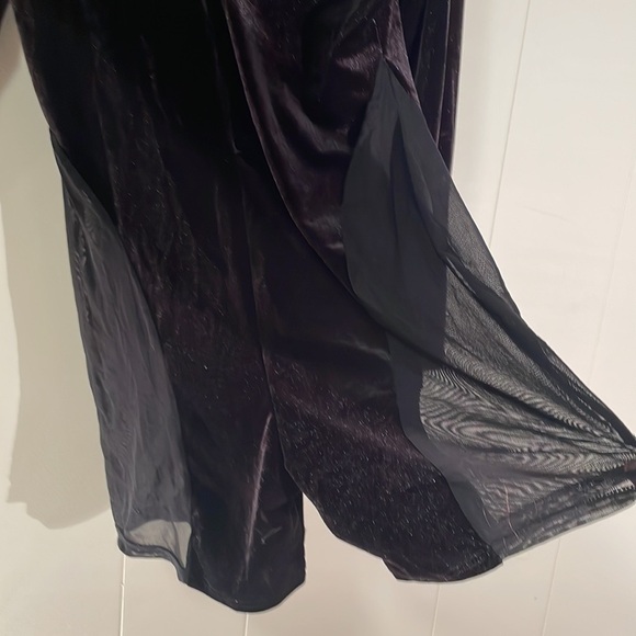 Vintage Velour Mesh One Piece Low Neckline Romper V Dip Front Back & Sides - Picture 6 of 9